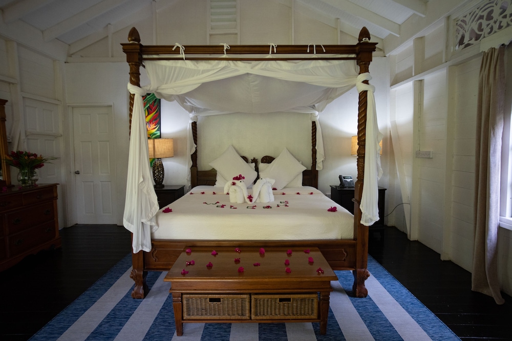 

Roma - Soufriere - Fond Doux Eco Resort