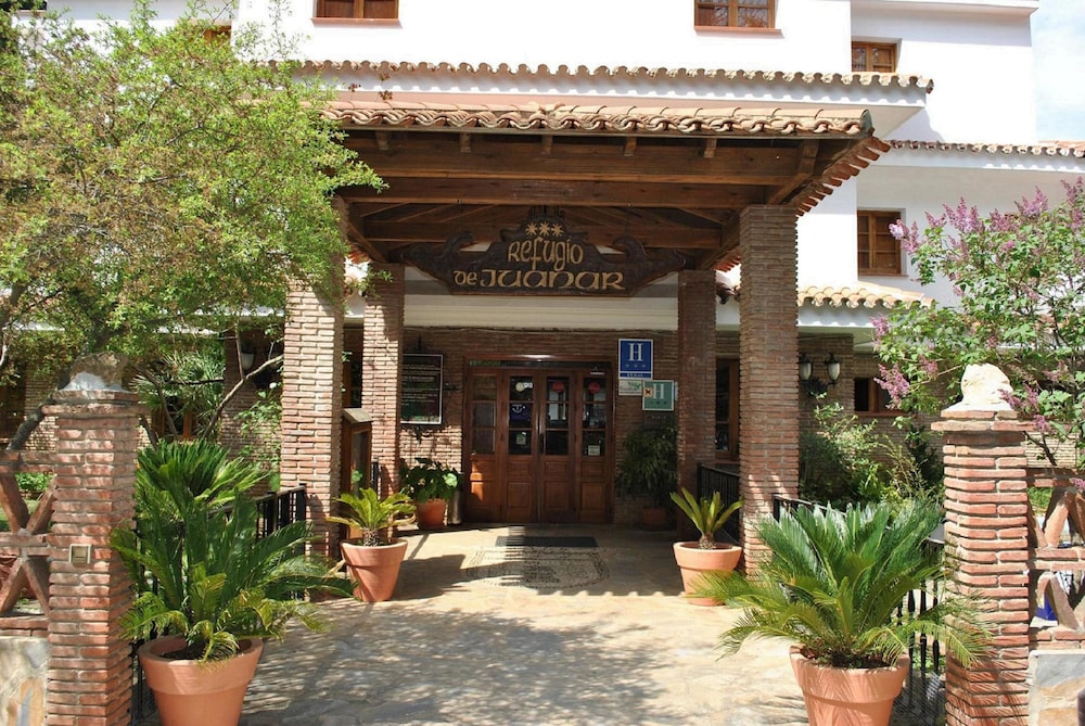 

Bari - Marbella, Costa del Sol - Hotel El Refugio de Juanar