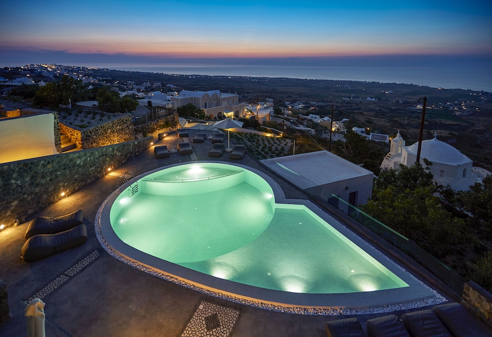 

Roma - Fira - Aperanto Suites