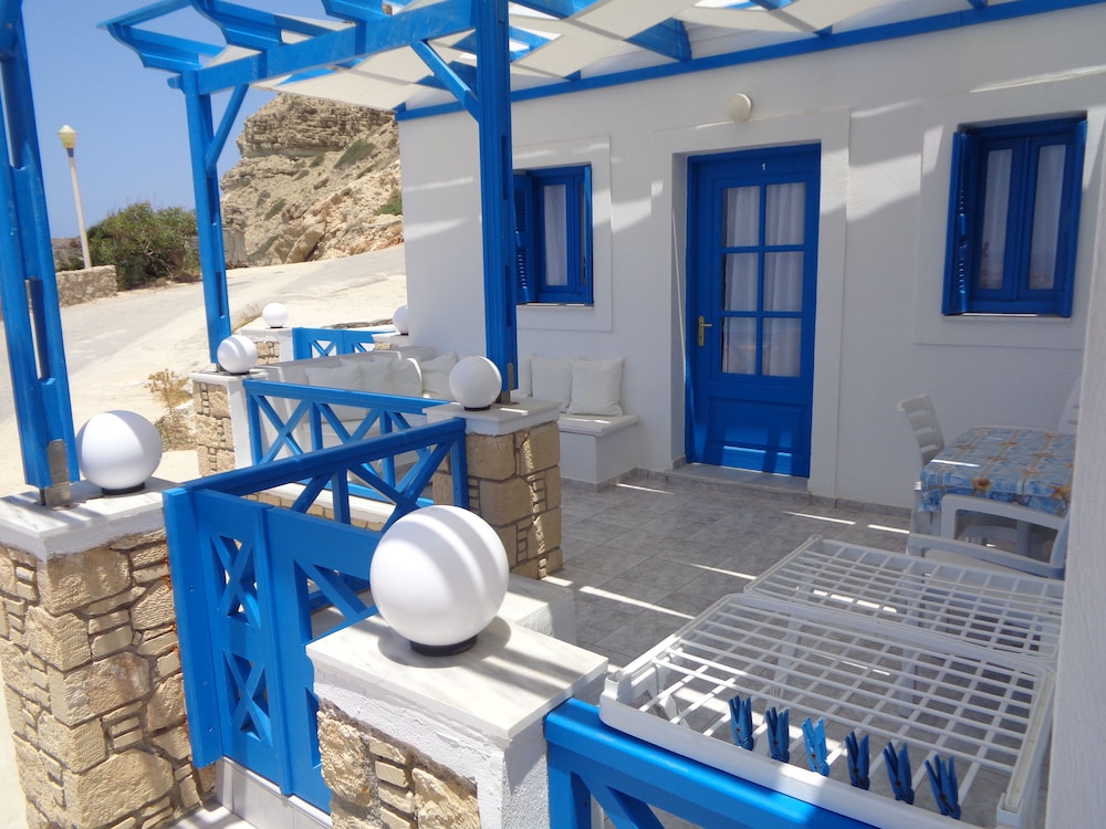 

Roma - Lefkos Karpathou - Blue and White Studios & Apartments