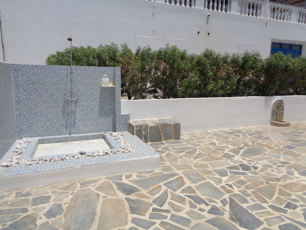 

Roma - Lefkos Karpathou - Blue and White Studios & Apartments