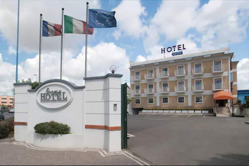 

Milano - Casalnuovo di Napoli - Hotel Europa