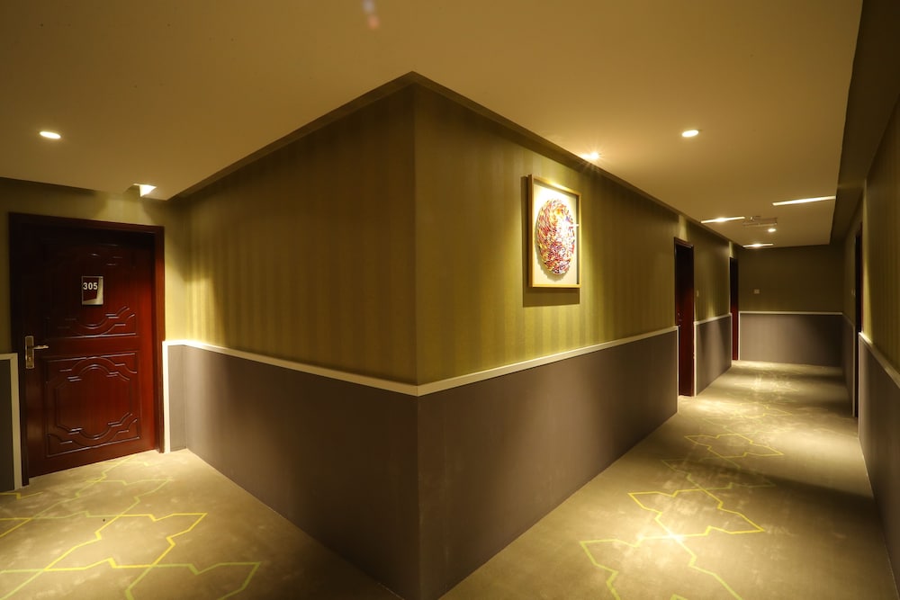 

Roma - Sur - Zaki Hotel Apartment