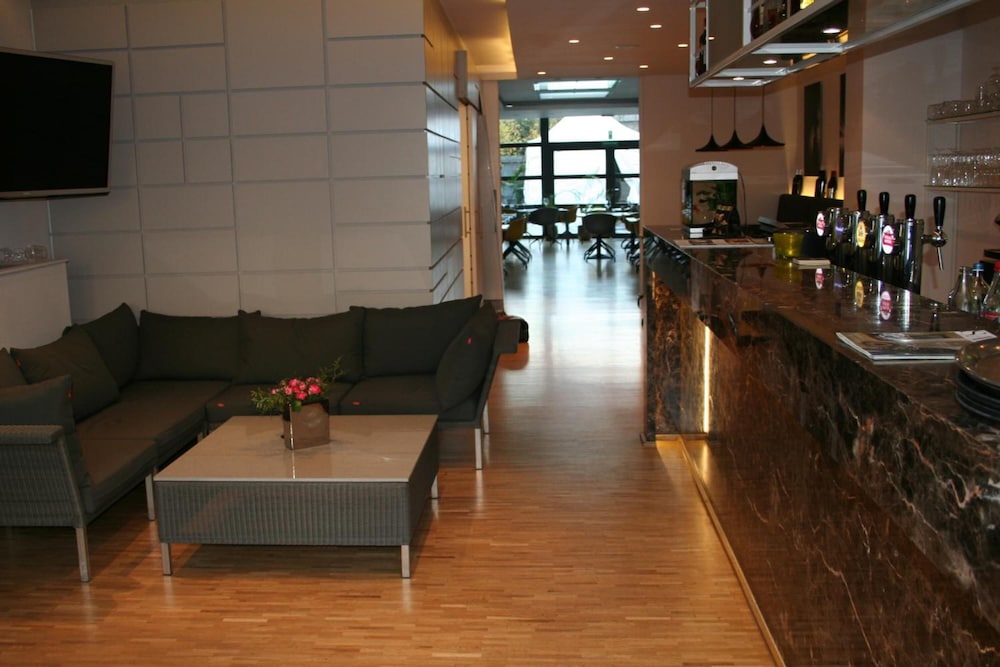 

Napoli - Lovanio - Hotel Carpinus