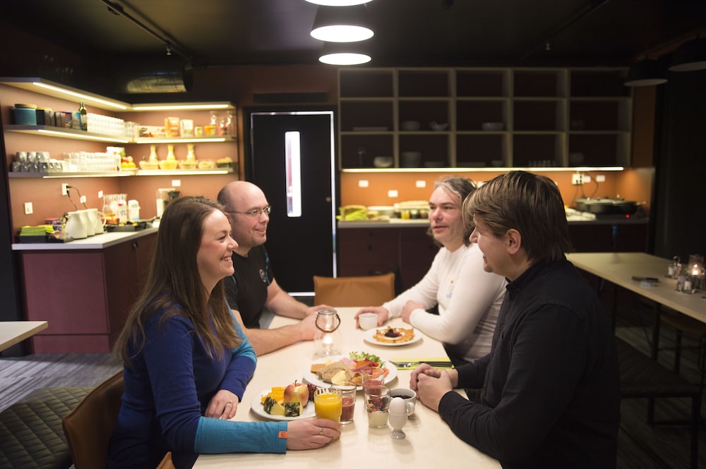 

Roma - Longyearbyen - Svalbard Hotell | The Vault