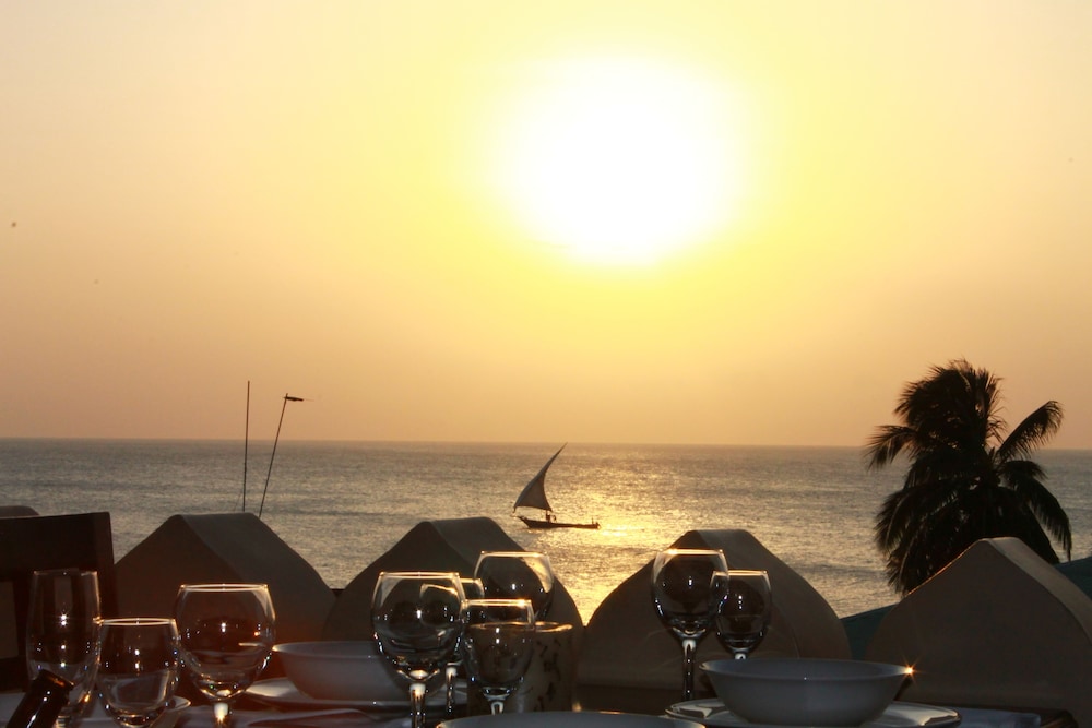

Roma - Grave Island - Al Johari Hotel & Spa