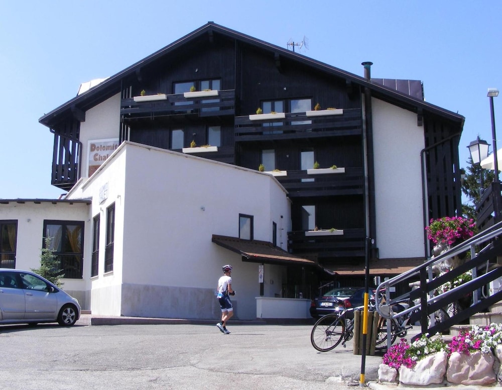 

Lamezia Terme - Trento - Hotel Dolomiti Chalet