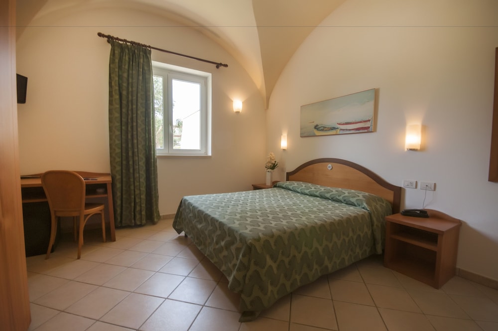 

Roma - San Cassiano - Dolmen Sport Resort