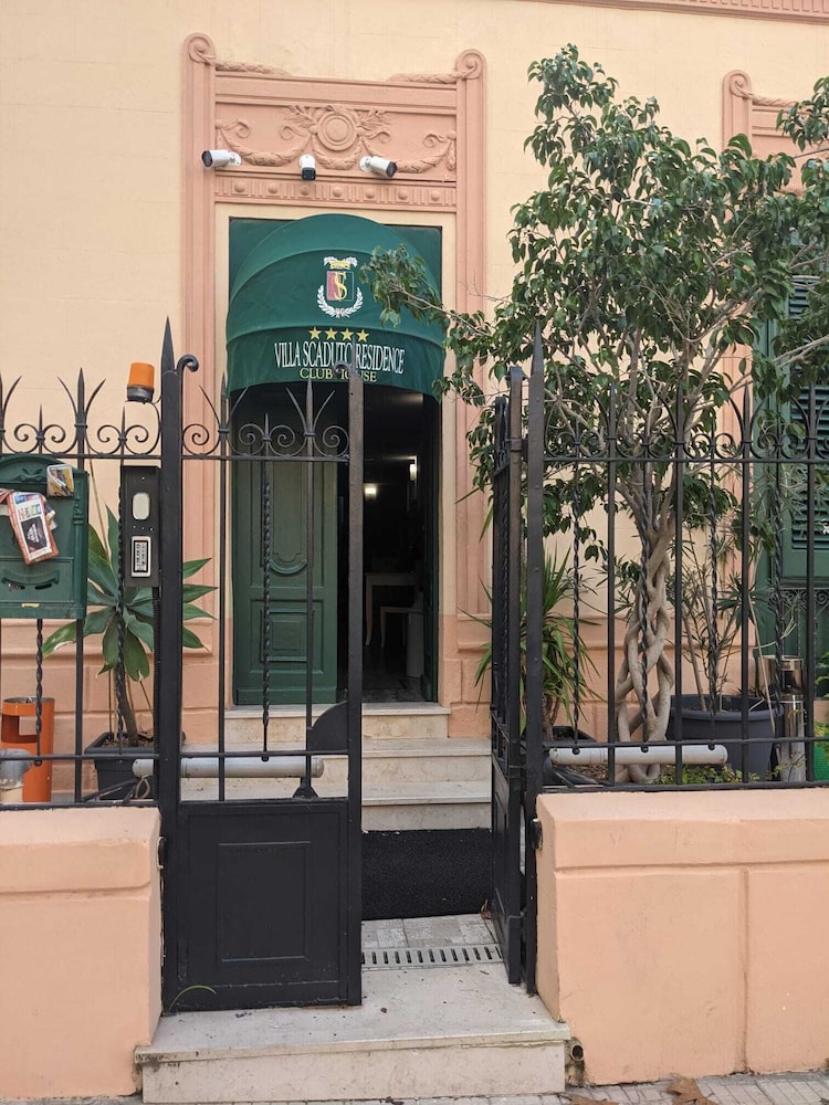 

Milano - Santa Flavia - Villa Scaduto Residence