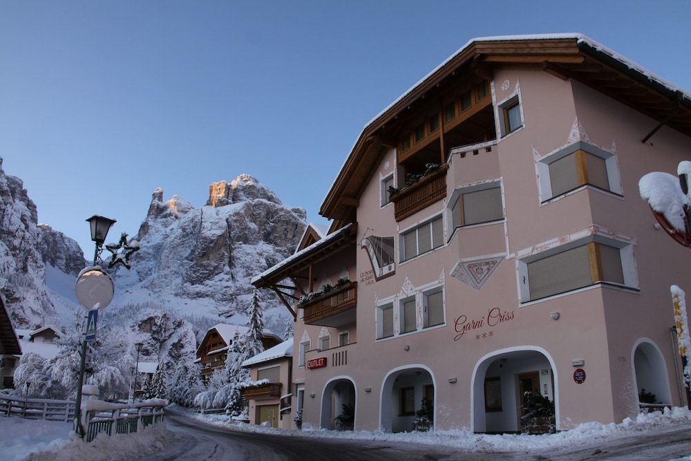 

Milano - Selva di Val Gardena, Montagna Italia - Garni Criss