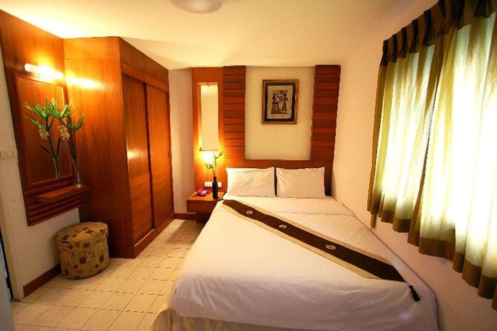 

Roma - Patong Beach - PK Mansion