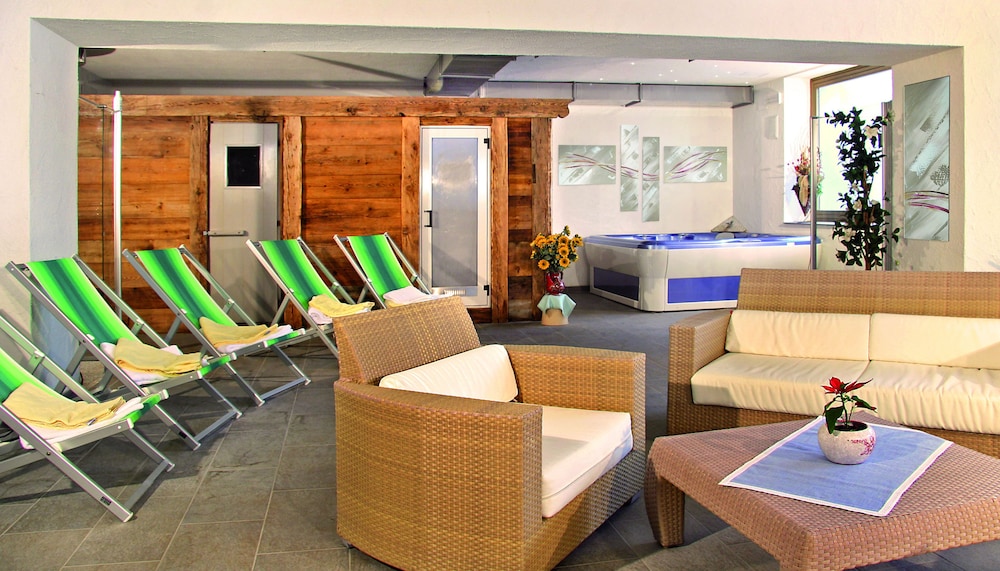 

Cagliari - Selva di Val Gardena, Montagna Italia - Hotel Grohmann