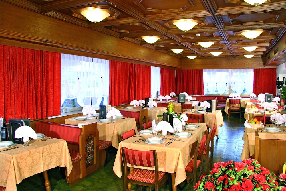 

Torino - Selva di Val Gardena, Montagna Italia - Hotel Grohmann