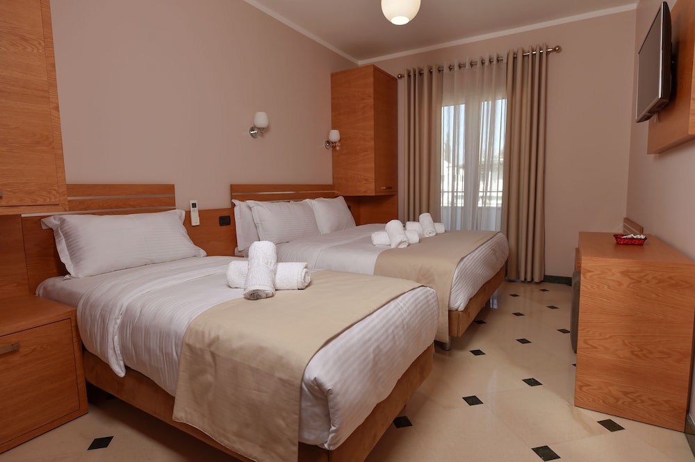 

Roma - Tirana - Hotel Pandora Residence