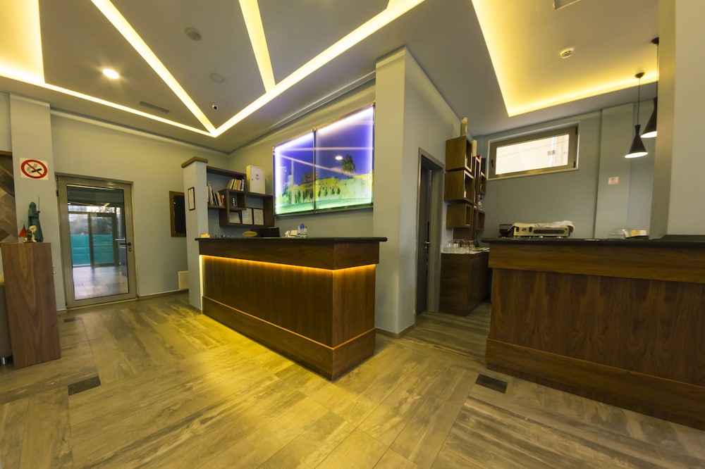 

Roma - Tirana - Hotel Pandora Residence