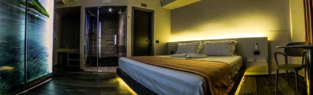 

Venezia - Tirana - Hotel Pandora Residence