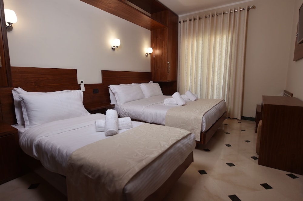 

Roma - Tirana - Hotel Pandora Residence