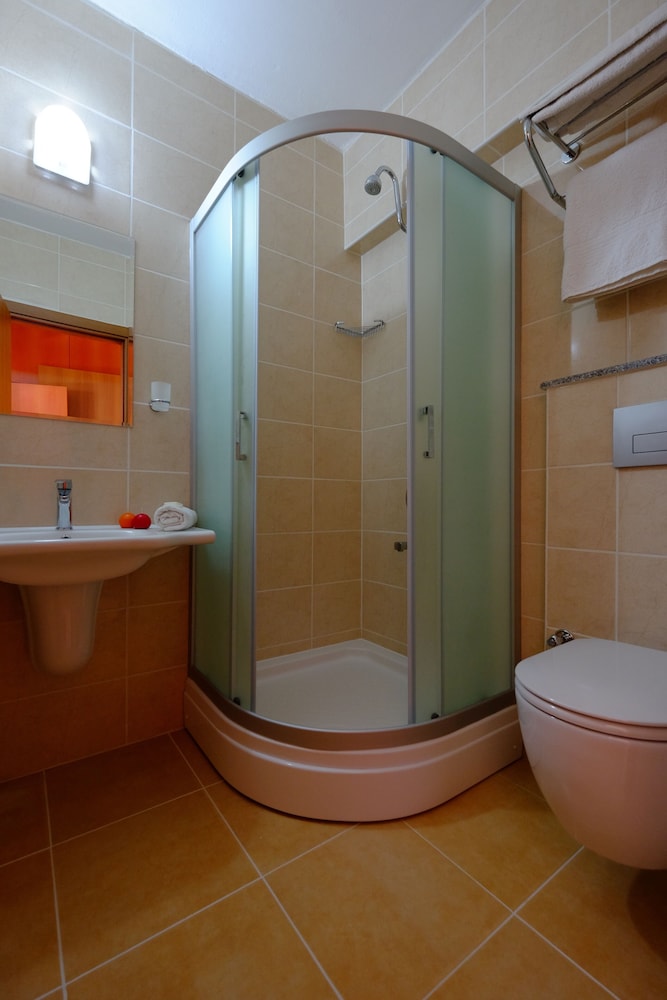 

Bologna - Oludeniz - Hotel Imparator