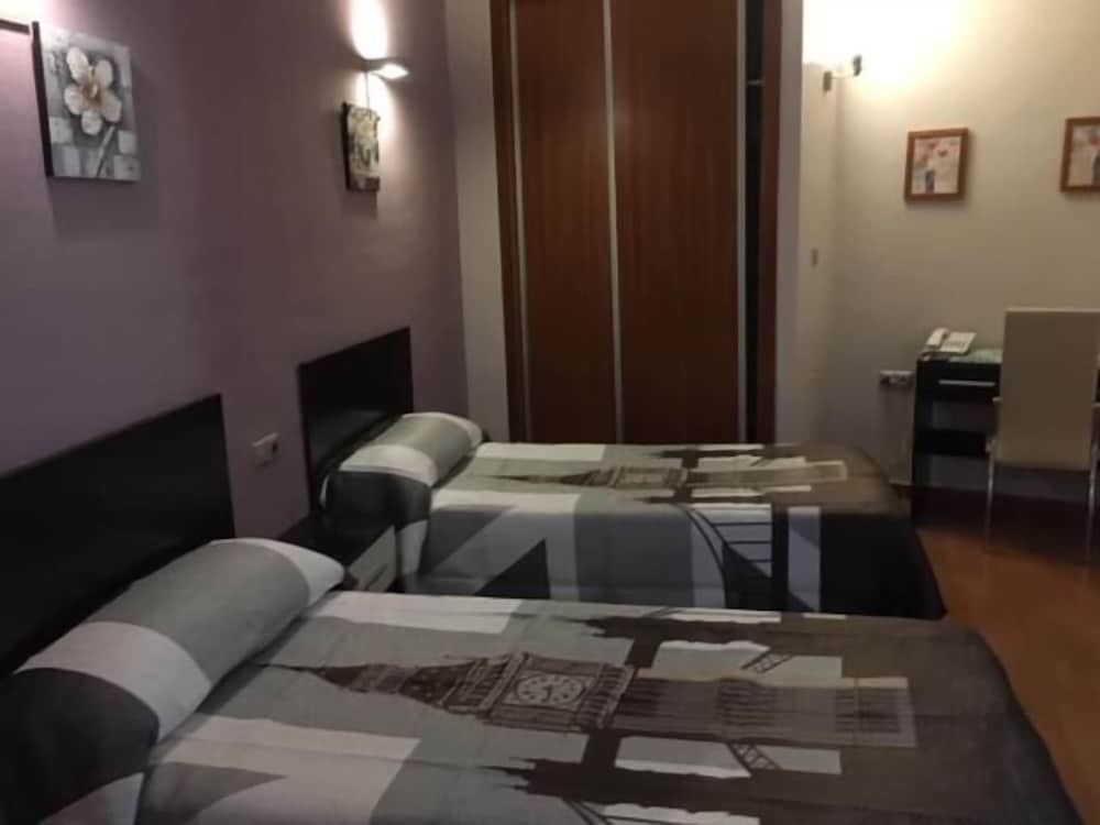 

Roma - Murcia - Hotel Almoradi