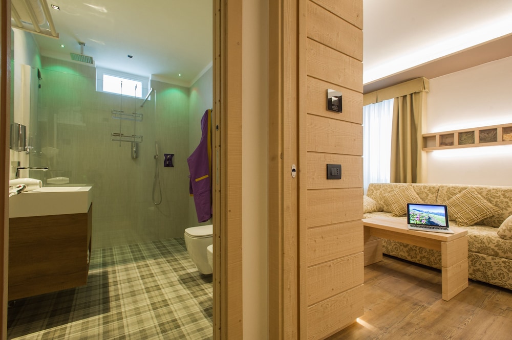 

Alghero - Passo del Tonale - Hotel Bezzi