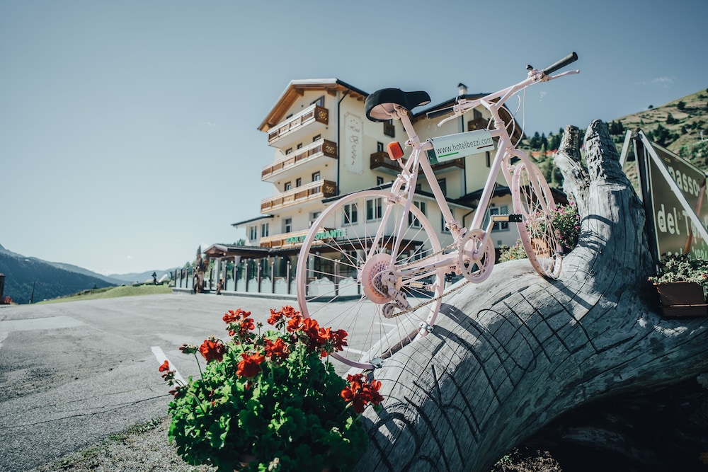 

Milano - Passo del Tonale - Hotel Bezzi