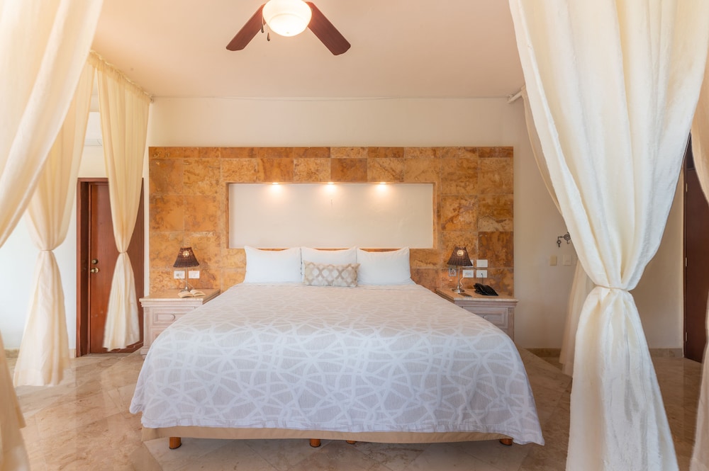

Verona - Cancun - Villa Palmeras