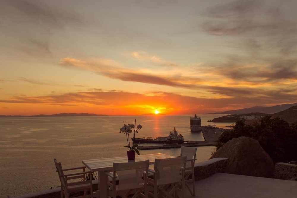 

Verona - Agios Sostis Mykonos - Villa Oceania
