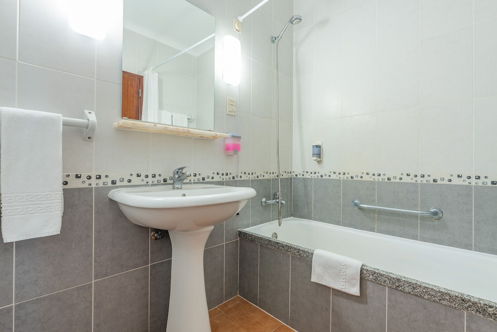 

Milano - Algarve, Portogallo - Aparthotel Navigator