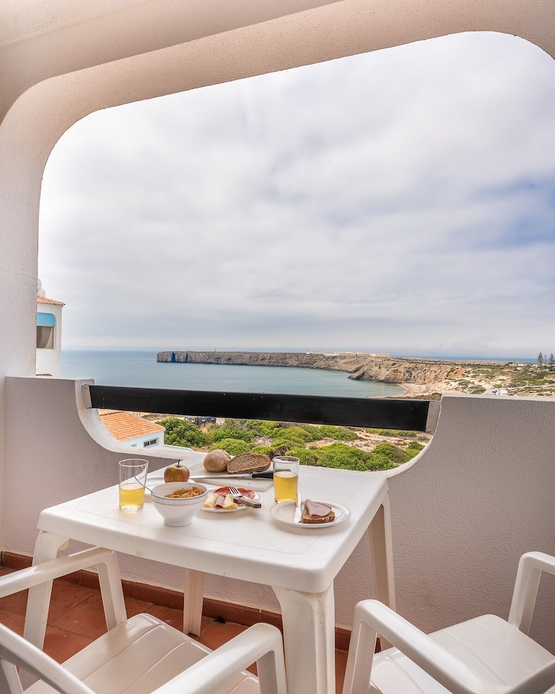 

Napoli - Sagres - Aparthotel Navigator