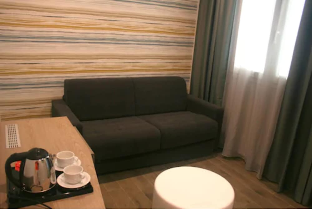

Bologna - Senegal - International Hotel Dakar
