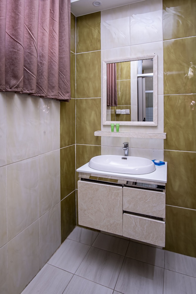 

Brindisi - Aqaba - Al-Riyati For Hotel Apartments