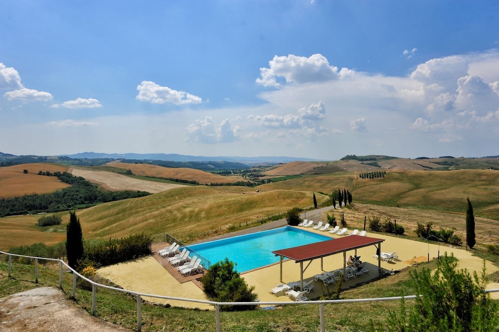 

Brindisi - Volterra - Agrihotel Il Palagetto