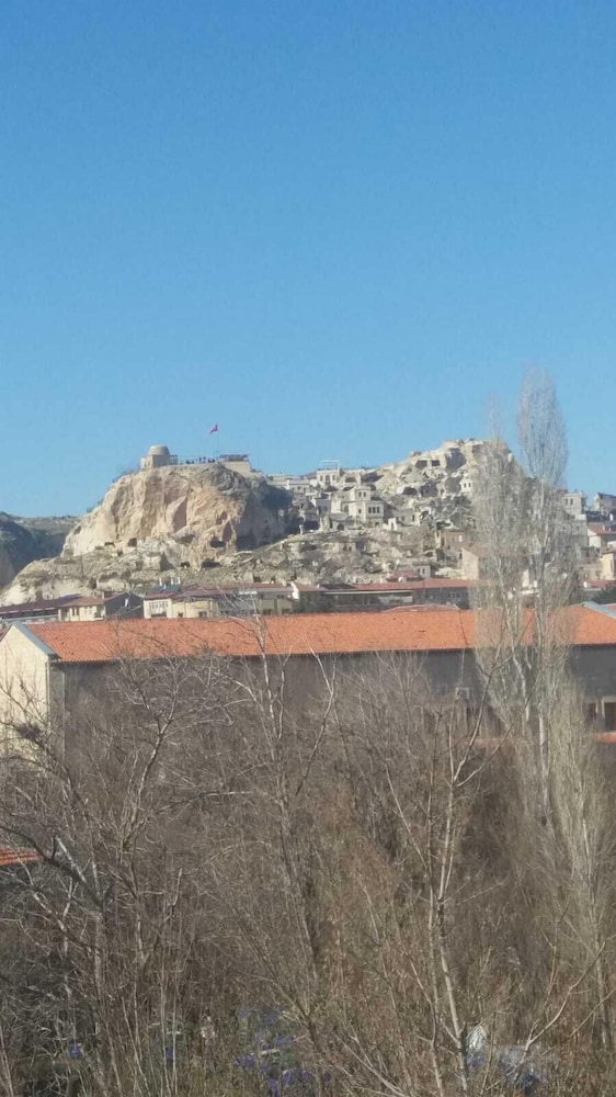 

Bari - Göreme - Sena Hotels