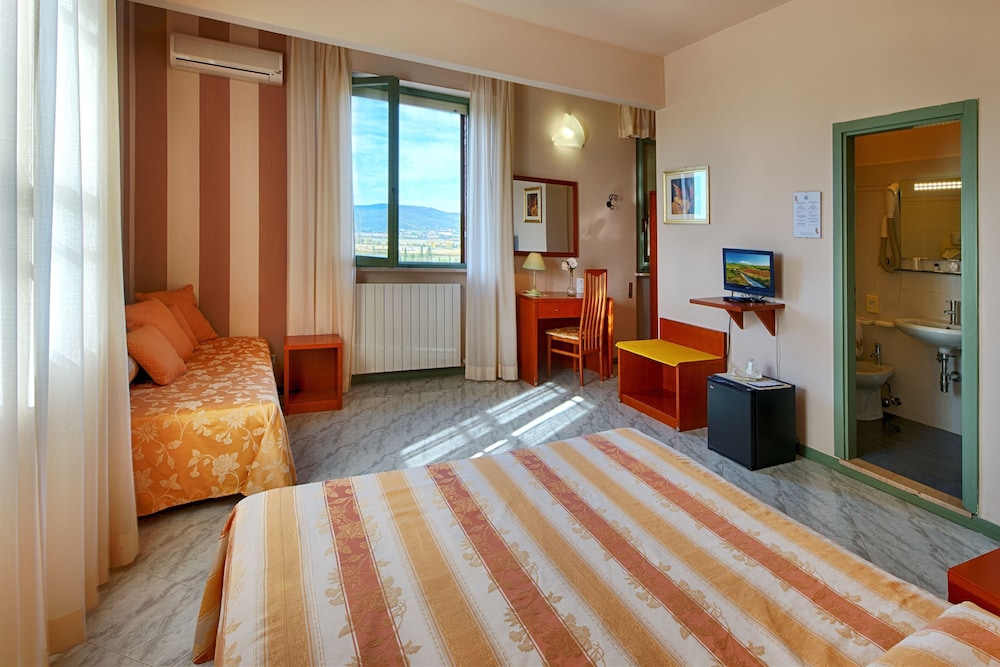 

Verona - Siena - Hotel Castello