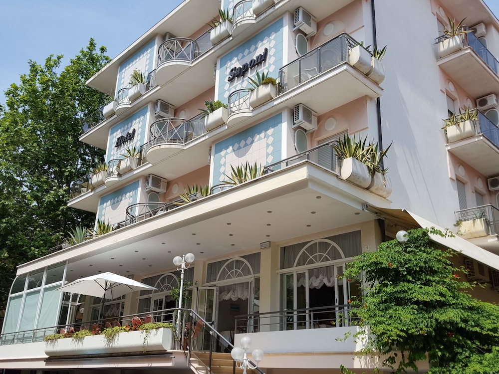 

Roma - Rimini - Hotel Saponi