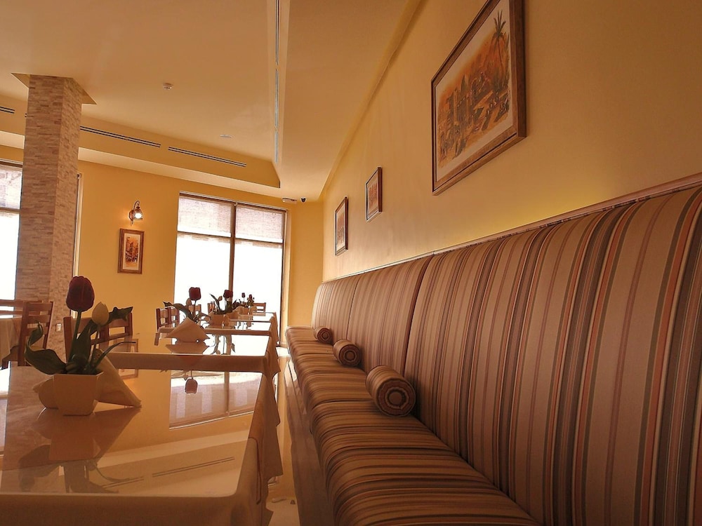 

Milano - Madaba - Mosaic City Hotel