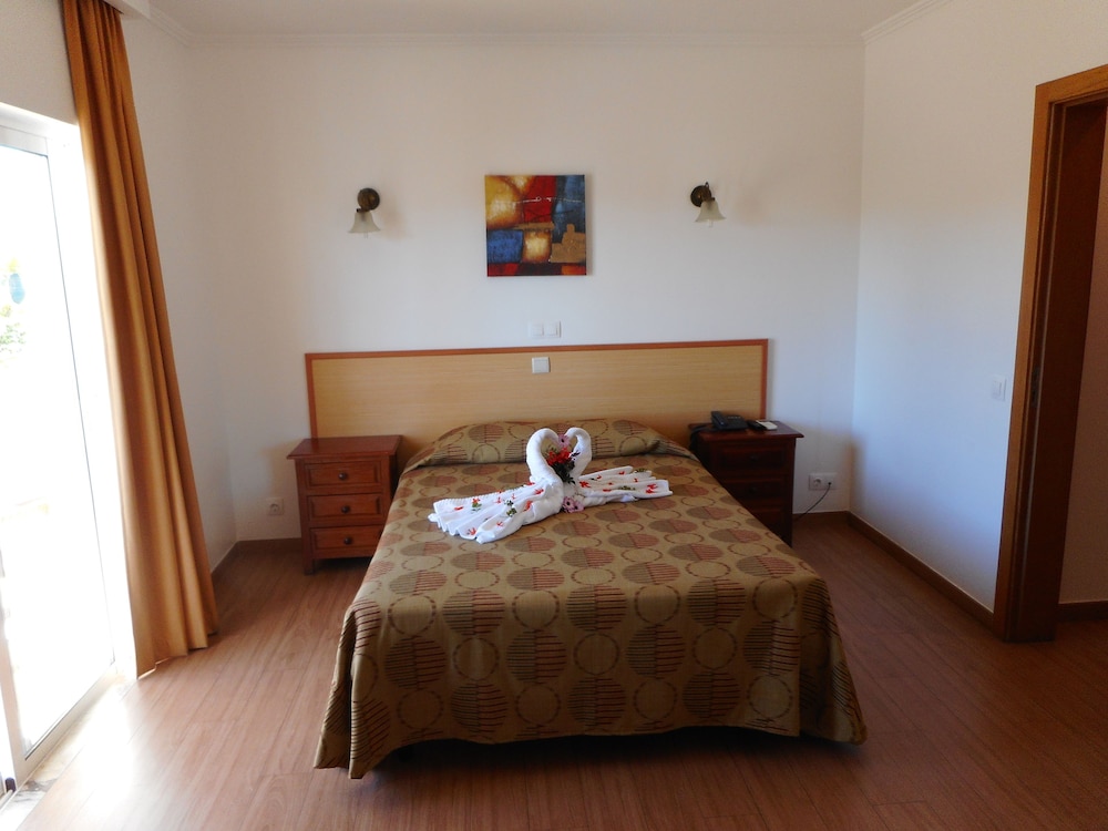 

Verona - Quarteira - Agua Marinha ROSA- Hotel
