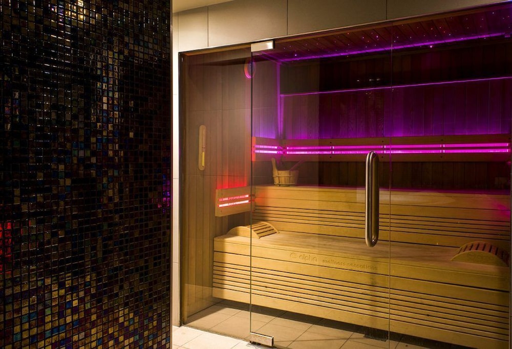 

Bologna - St Andrews - Kinnettles Hotel & Spa