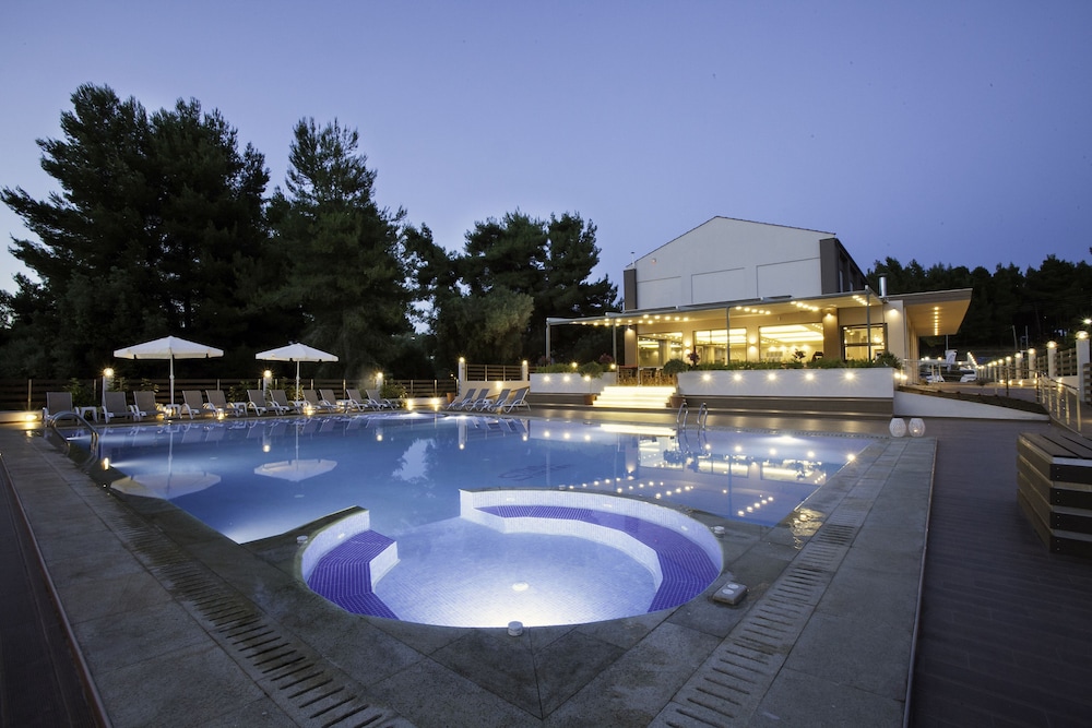 

Bari - Nikiti - Hotel Simeon