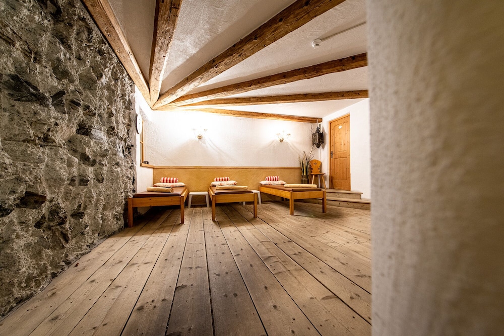 

Napoli - Lutago - Alphotel Stocker Alpine Wellnesshotel
