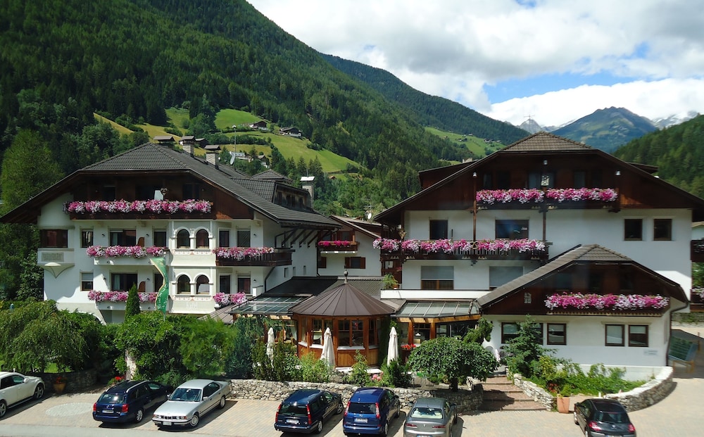 

Roma - Valle Aurina, Montagna Italia - Alphotel Stocker Alpine Wellnesshotel