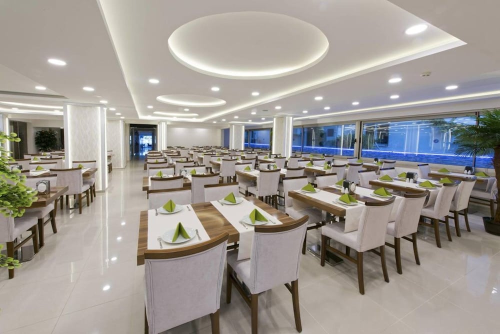 

Bologna - Konaklı - Kleopatra Life Hotel & SPA