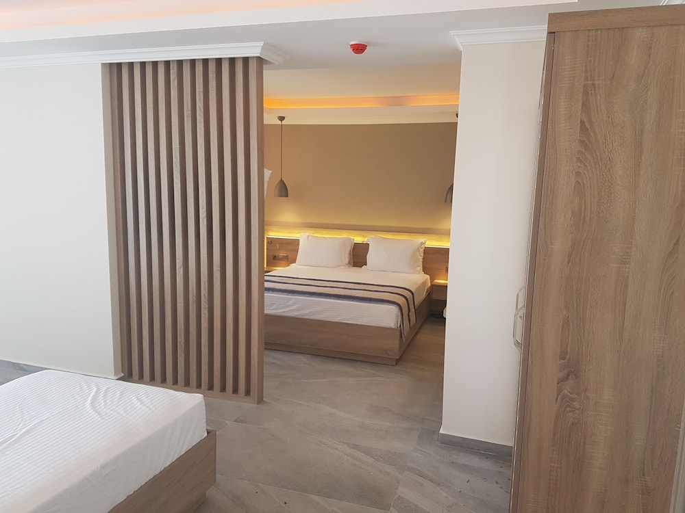 

Milano - Ovacik - Seyir Village Hotel