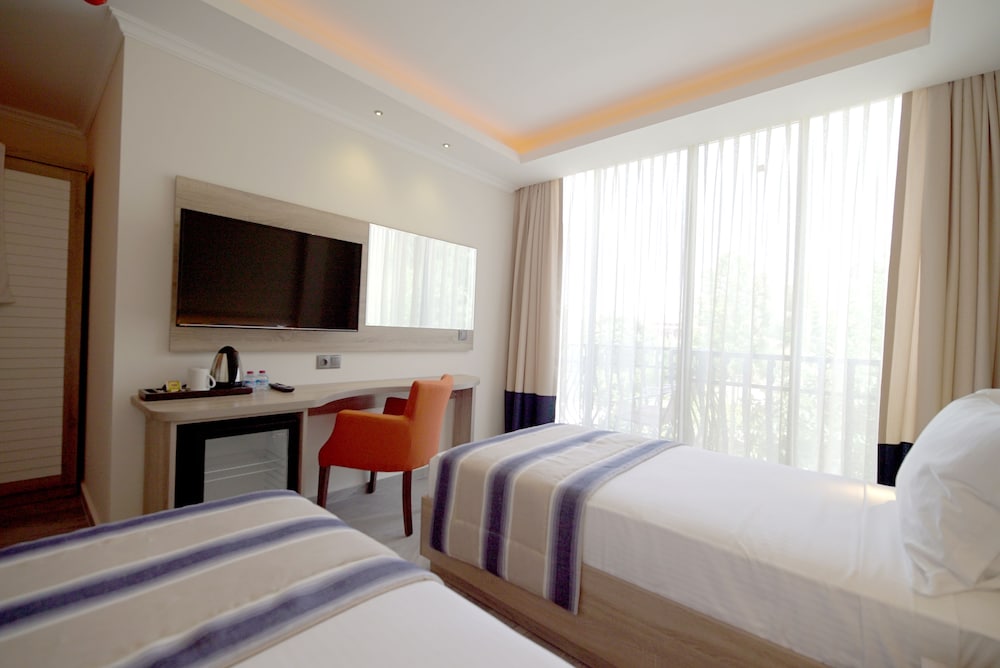 

Roma - Dalaman, Turchia - Seyir Village Hotel