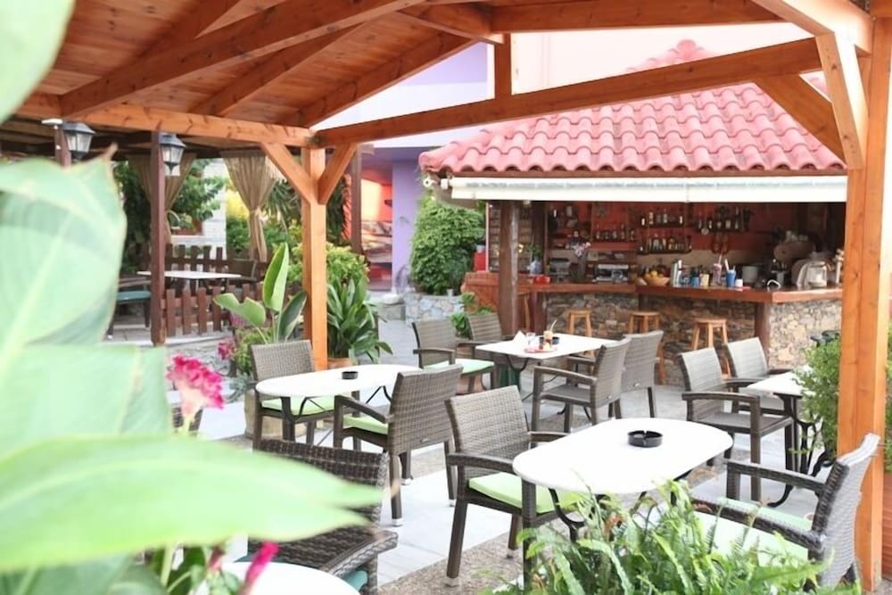 

Bologna - Creta Ovest - Chania, Grecia - Poledas Apartments
