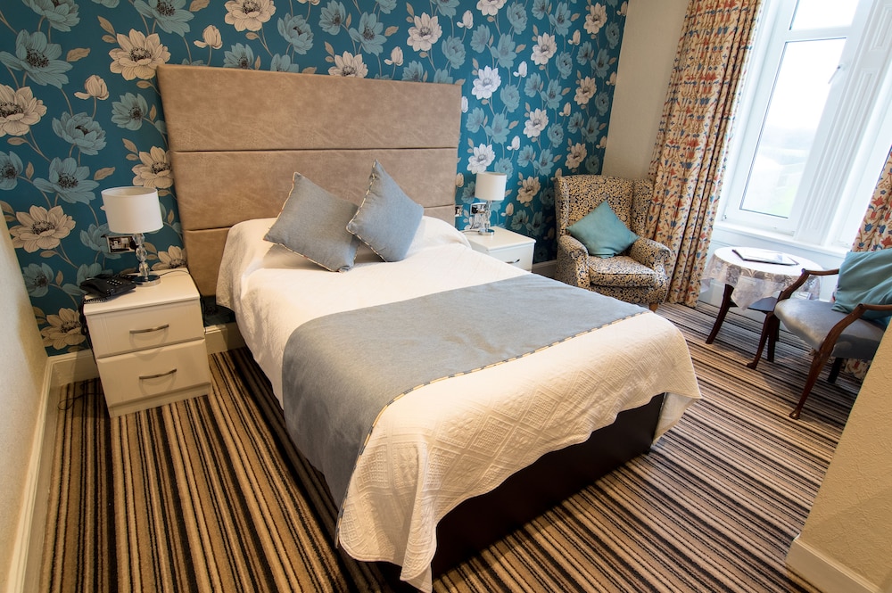 

Roma - Troon - South Beach Hotel