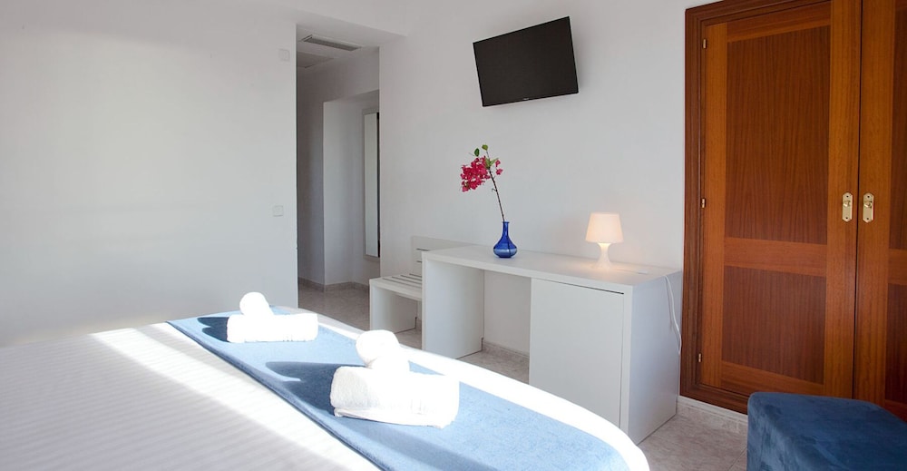 

Ancona - Calas de Mallorca - Hotel Cala Murada
