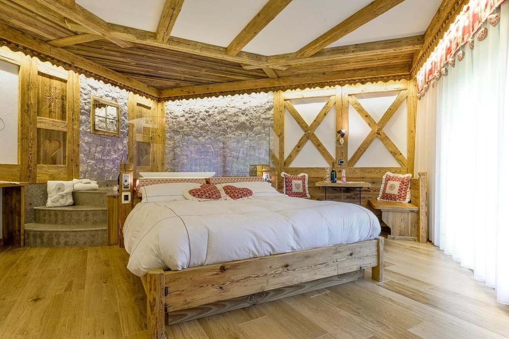 

Roma - Selva di Val Gardena - Chalet Pineta relax location