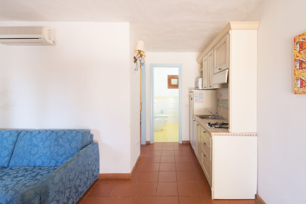 

Milano - Porto San Paolo - White Sand Residence