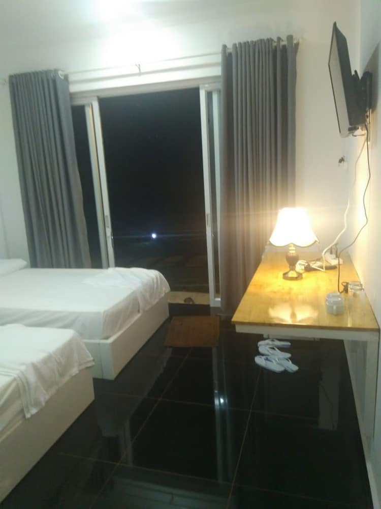

Roma - Kâmpóng Saôm - MStay Resort